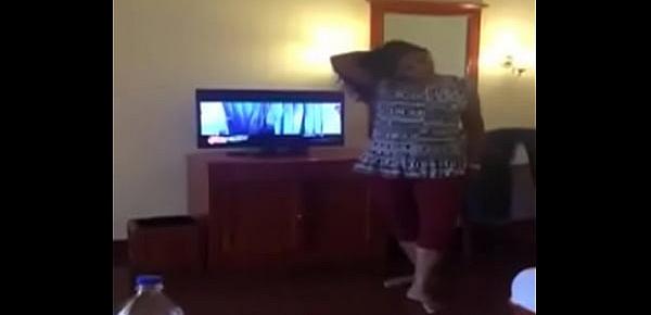  Deshi Girl Hot nude dance show for client in hotel